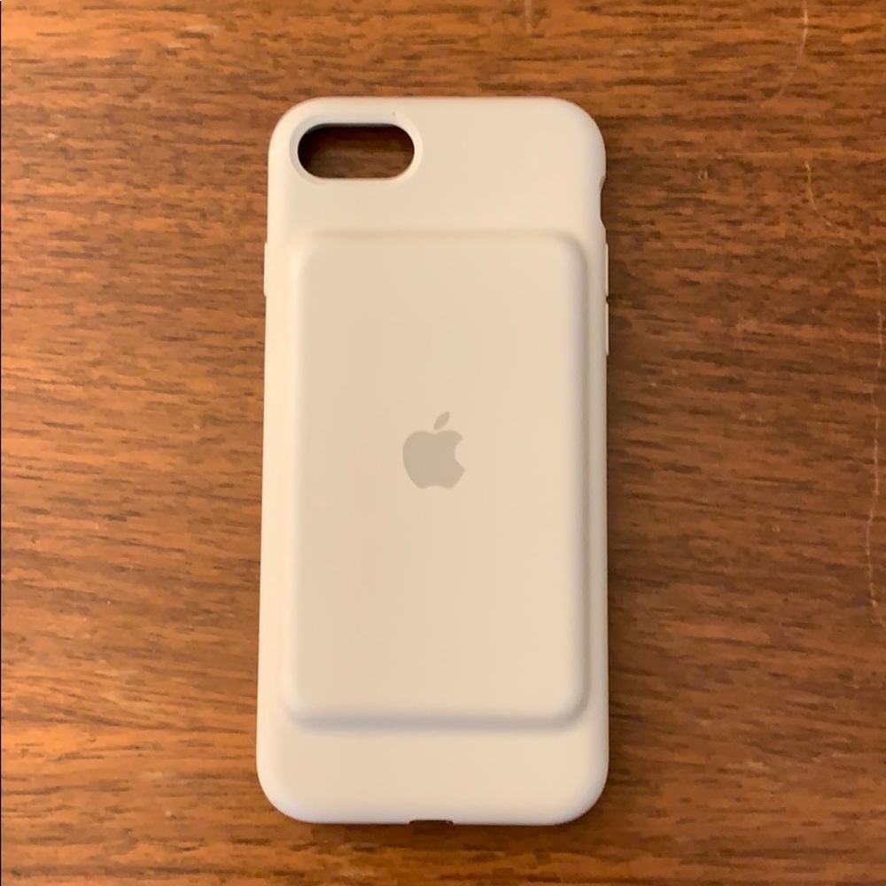 Apple Charging Case